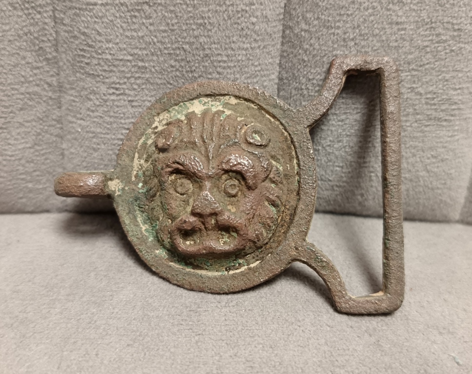 IMG 20251211 215634 edit 1305369726353727