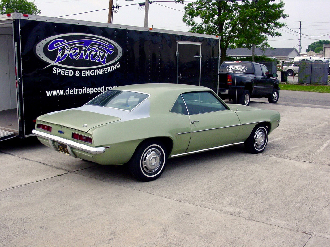 8C1E0272-1437-4EF3-BF81-176E9F03B7E2