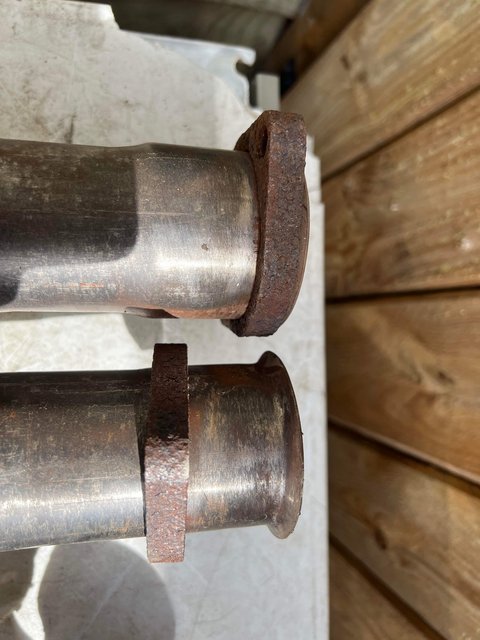 15F743ED-F412-4085-80B2-7E197DA2D2D1