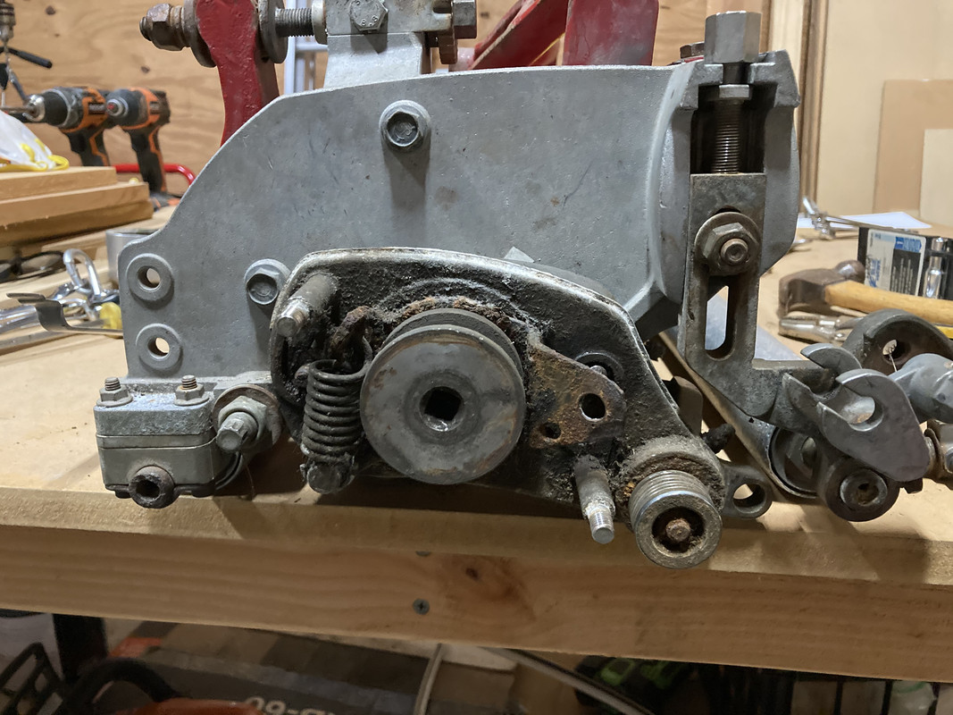 895D5F0C-DAAA-4807-B9E3-E92A8AA6F22C