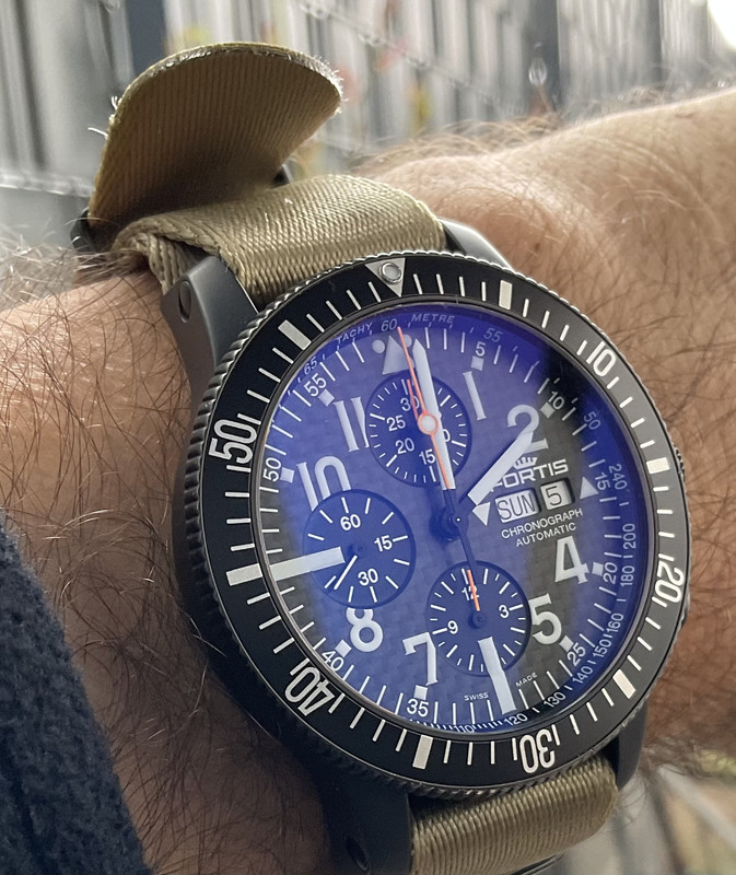 22EED9D8-3801-4C64-A4E0-A417B06E315F