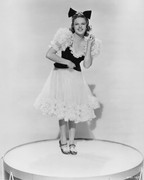 Judy-Garland-md56
