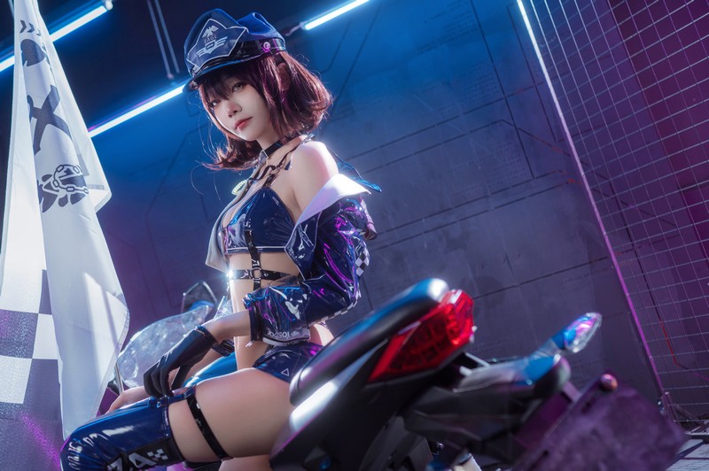 艾西Aiwest 碧蓝航线巴尔的摩&信浓赛车女郎Cosplay写真图集 双人高清图集 47P (200.7M)插图6