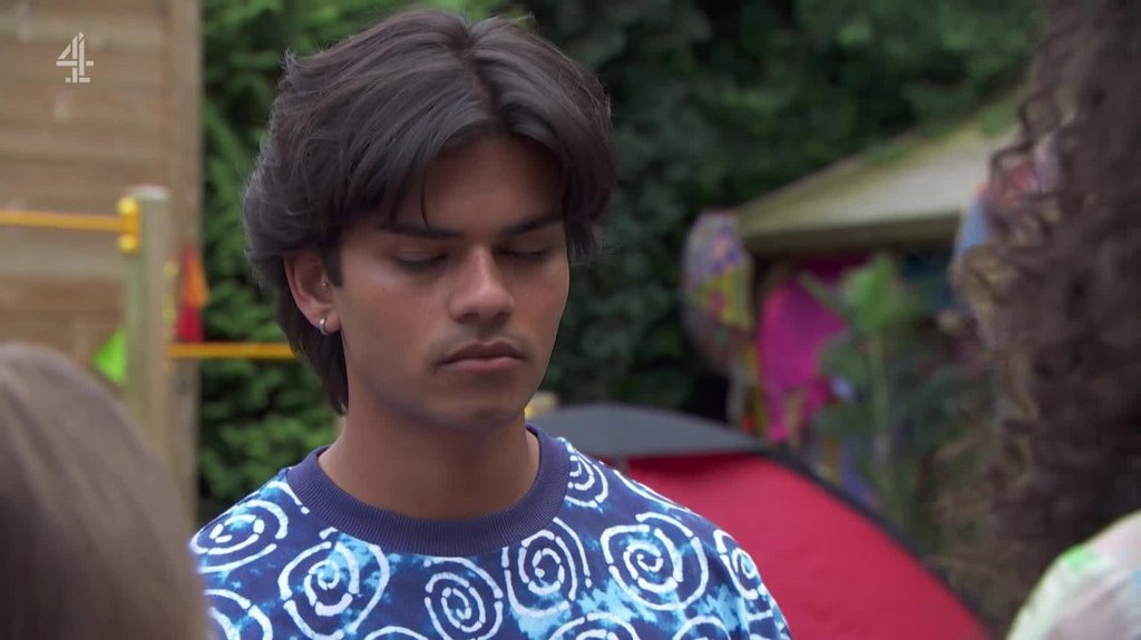 [Image: 6esj35ud6awa.jpg]