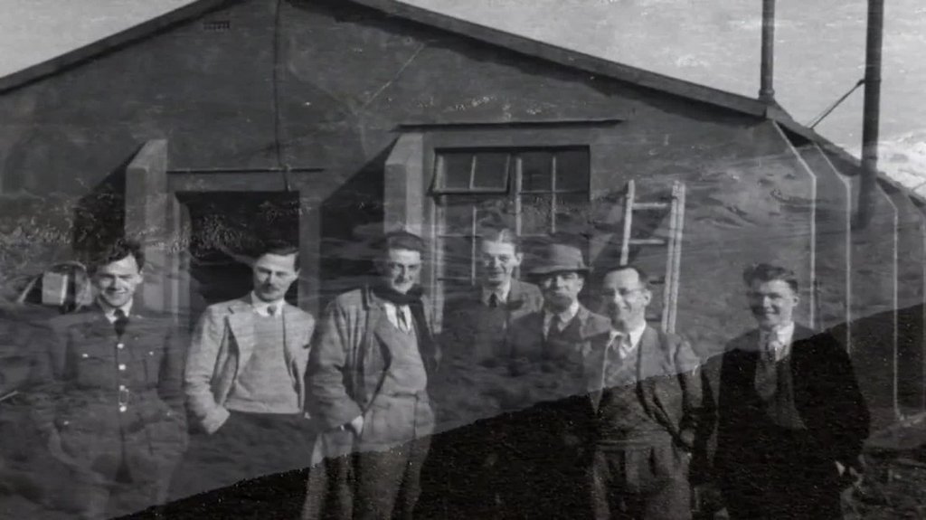 [Image: 6lfqq9cymq45.jpg]