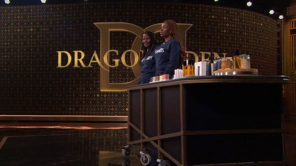 [Image: hy92p0akljg1.jpg]