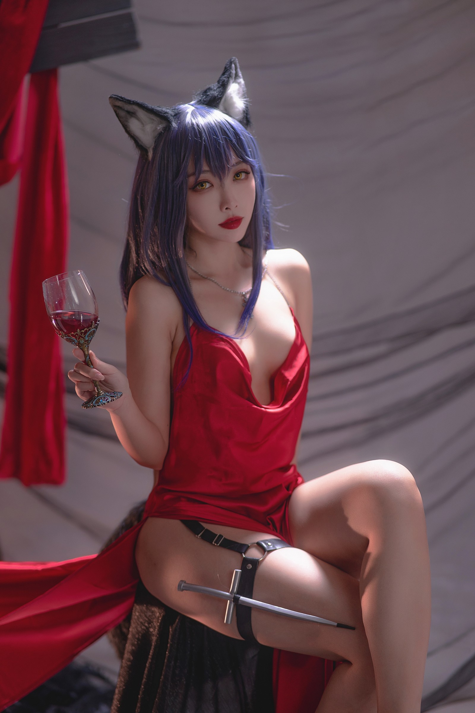 宮本桜 德克萨斯 同人礼服 Cosplay 写真｜明日方舟主题（23P｜193MB）插图2