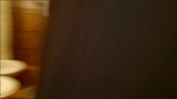 [Image: Voyeur30015100407.jpg]