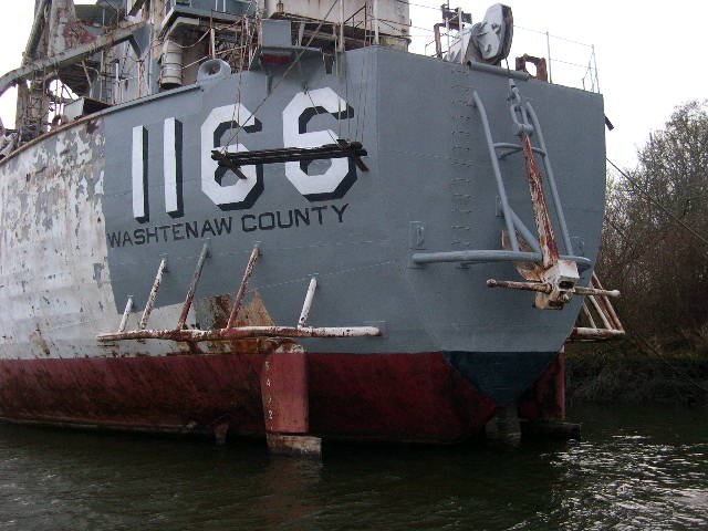 L’USS Washtenaw County (LST-1166)  Zzzzzzzzzzzzzzzzzzzzzzzzzzzzzzzzzzzzzzzzzzzzzzzzzzzzzzzzzzzzzzzzzzzzzzzzzzzzzzzzzzzzzzzzzzzzzzzzzzzz