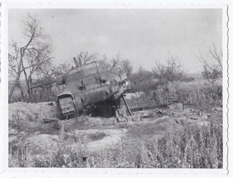 Panzer Sturmgeschütz Abteilung u zerstörte Russi