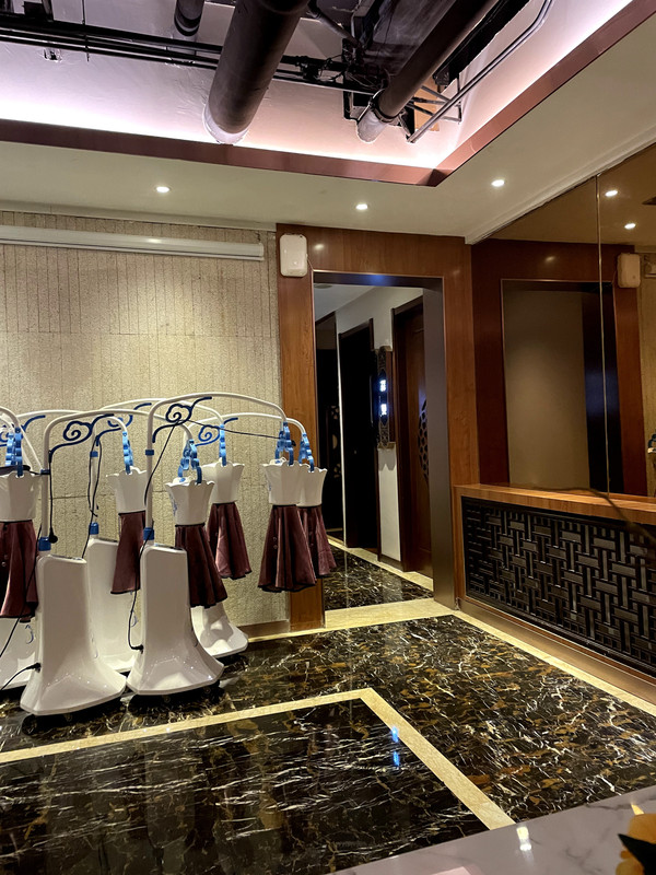 F3B9C9AC-C452-4323-8115-105B915898F9