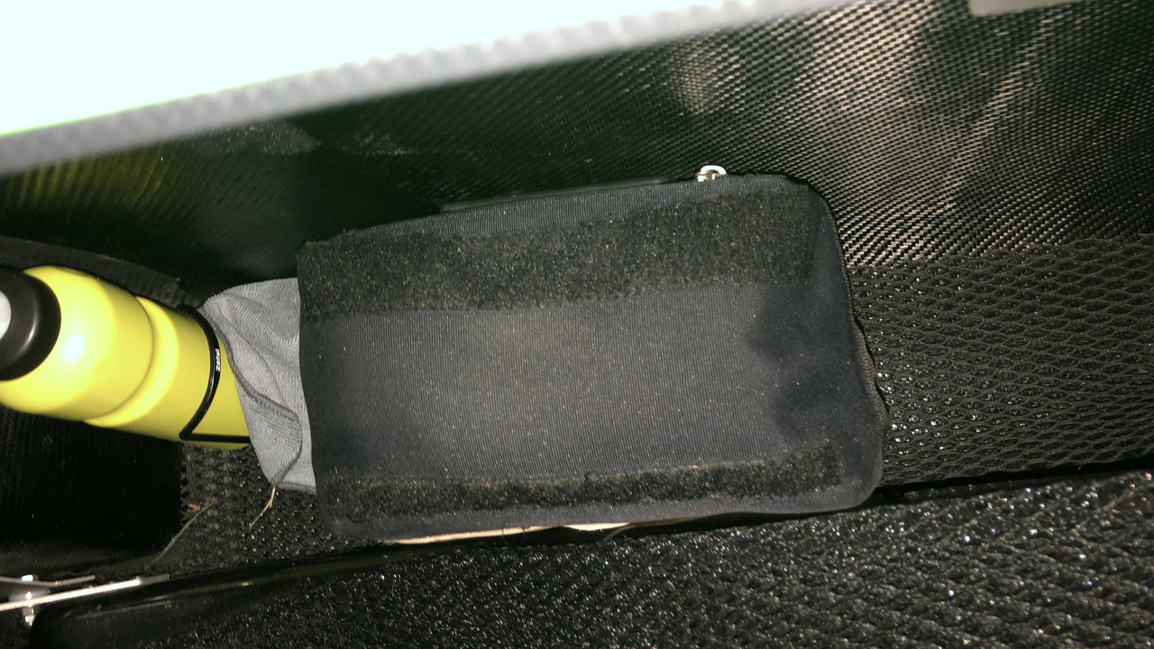 C5BABD1B-9186-4B5E-8A14-3F630B109B88