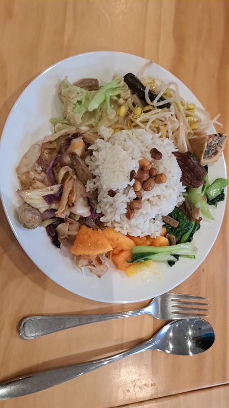 [Image: TEMPEL-VEGAN-BUFFET-251004-PAPAYA-Wok.jpg]