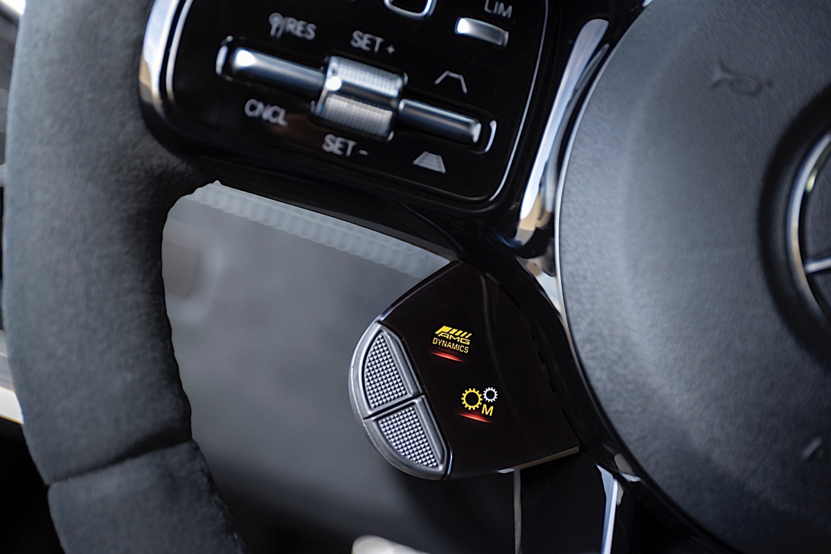 2020 Mercedes-AMG GT R PRO (5)