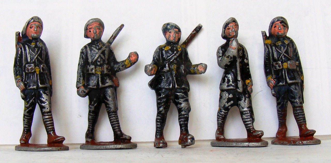Figurine Quiralu ancienne Moto Armée Estafette