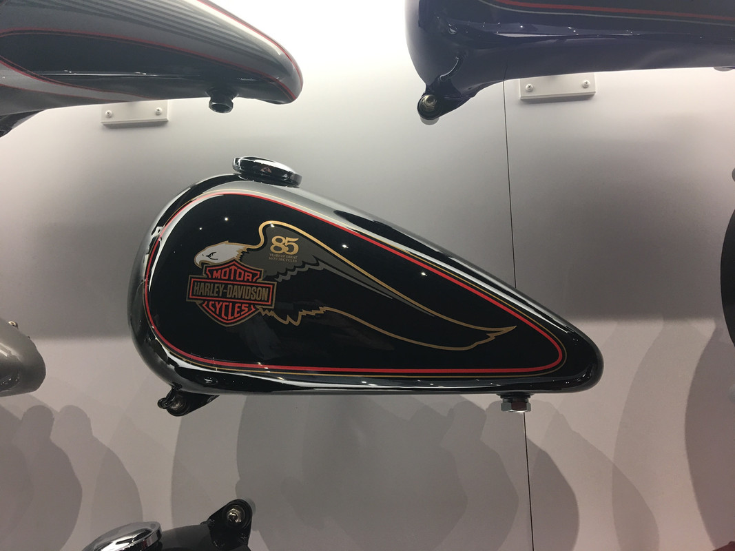 D380FE8A-8BD9-4F39-9F5C-27F7A2262705