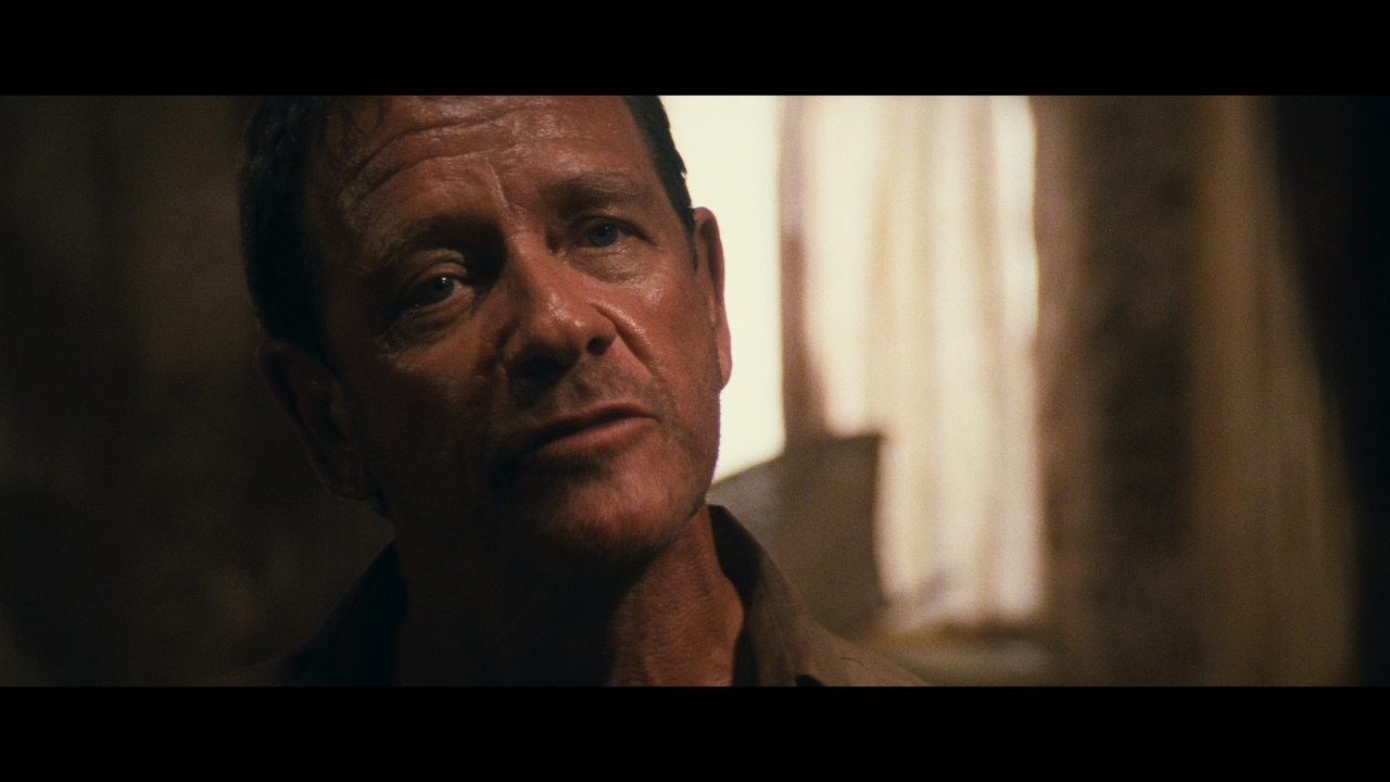 Rambo.III.1988.2160p.UHD.BDRemux.DTS-HD.MA.5.1.HDR.DoVi.Hybrid.P8.by.DVT.mkv_snapshot_00.24.16_[2022