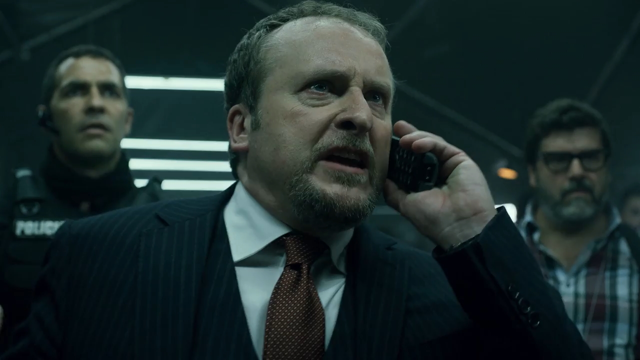 Money Heist 2020 WebRip Season 4 [Hindi + Tamil + Telugu + English] 480p 720p ESub Screenshot