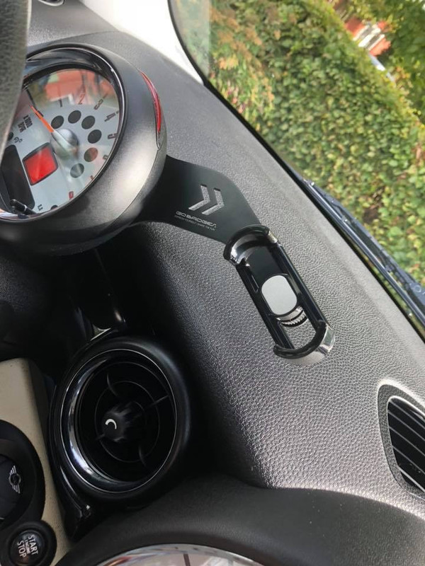 2EF0C5B9-87A8-4A7C-BD36-C7A4AFCB1236