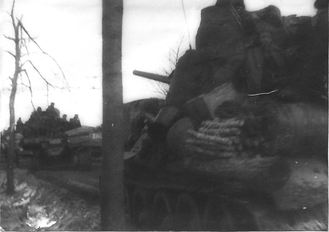 Боевой путь Первой гвардейской танковой армии и её герои Том 7  Поход  на  Берлин (2)