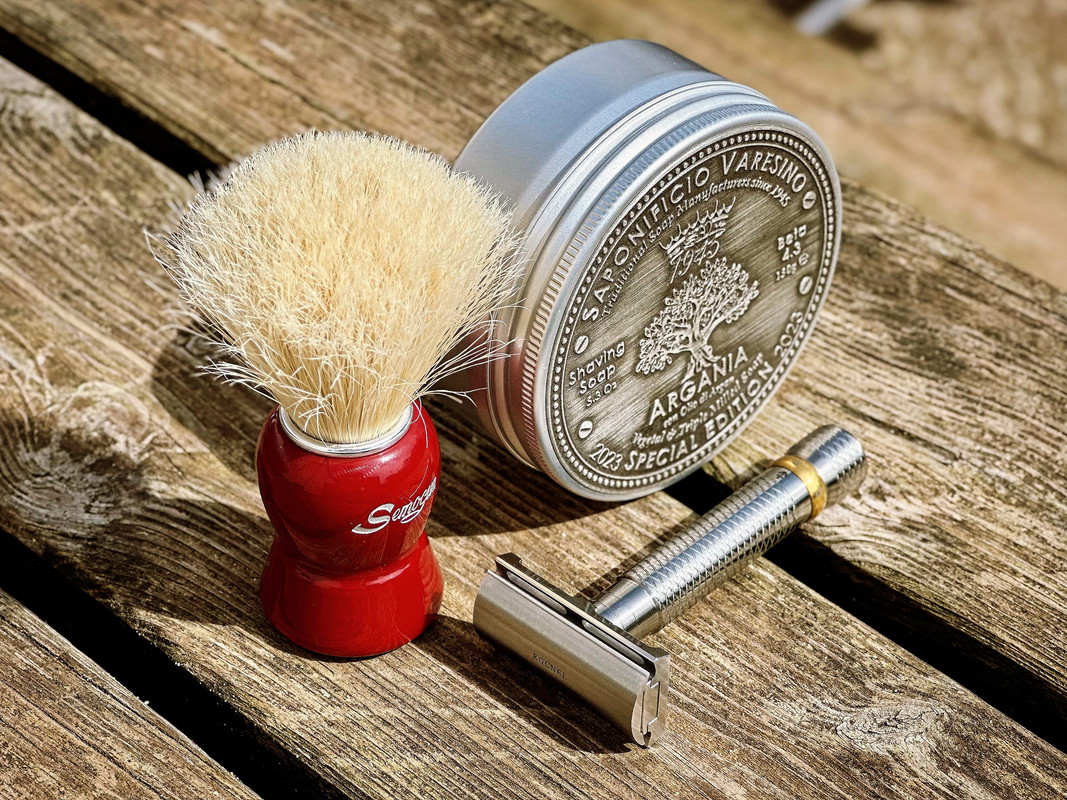 7A015CC0-458C-4765-AB6B-0E203C17FC10