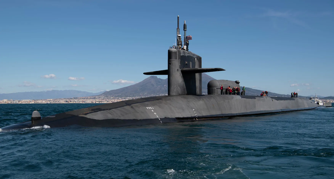 EU despliega submarino en Medio Oriente por tensiones con Irán