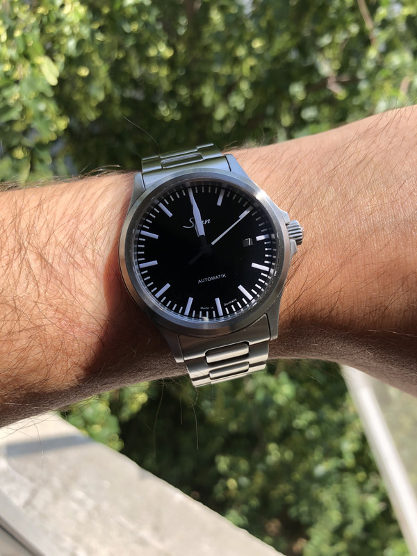 FCF16655-2637-44B4-B685-CF0D0CDE2D81