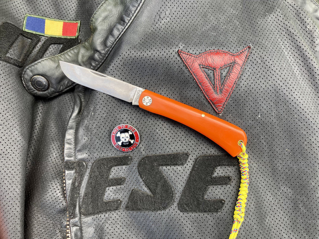 E96D325E-E076-45CF-8506-073DEA75DEFE