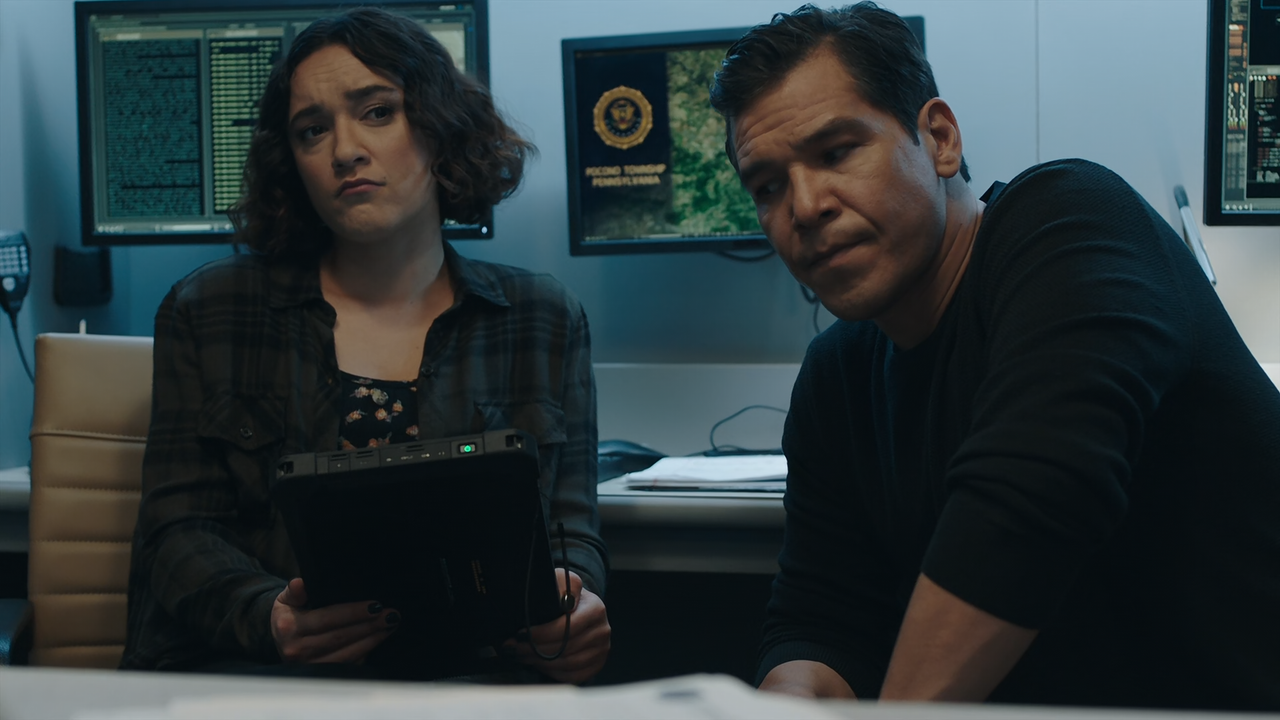 FBI.Most.Wanted.S01E03.Hairtrigger.1080p.10bit.AMZN.WEB-DL.EAC35.1.HEVC-Vyndros.mkv_snapshot_09.25_[