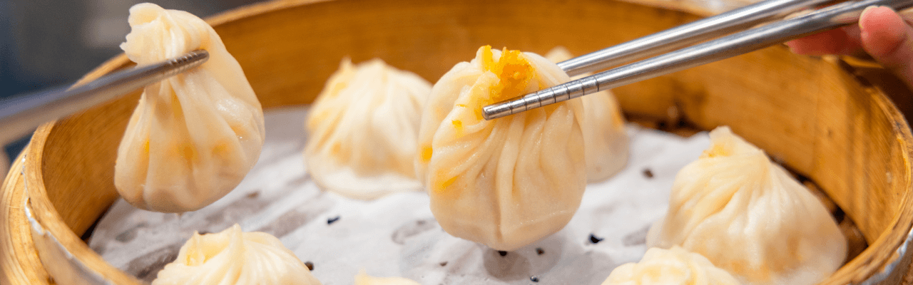【台灣小吃】TOP15必吃台灣美食 及米其林必比登推薦名單！
