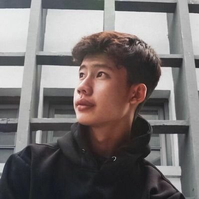 V0nt-EVGG-400x400.jpg