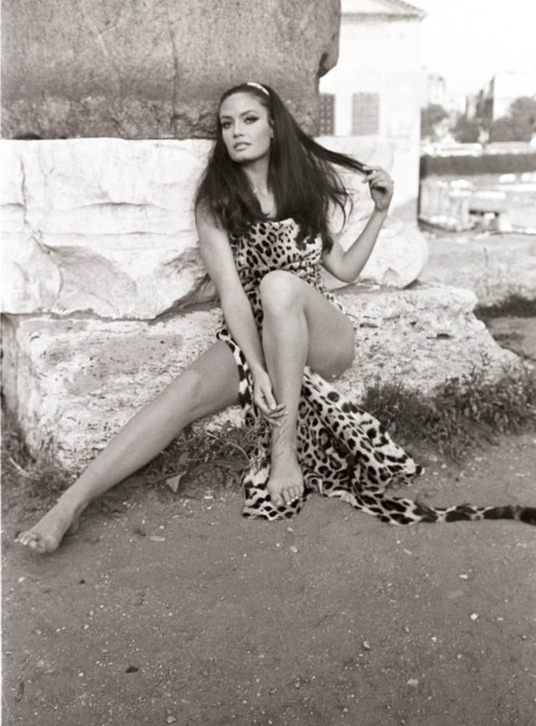 marisa_mell_b48