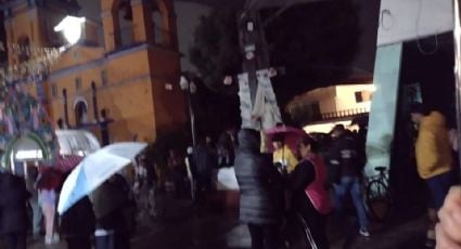 Imágenes fuertes: Intentan linchar a sacerdote en San Mateo Atenco; video se hace viral en redesAlrededor de 400 personas intentaron linchar al párroco de una Iglesia en San Mateo Atenco, Estado de México, las razones sorprendieron a muchos