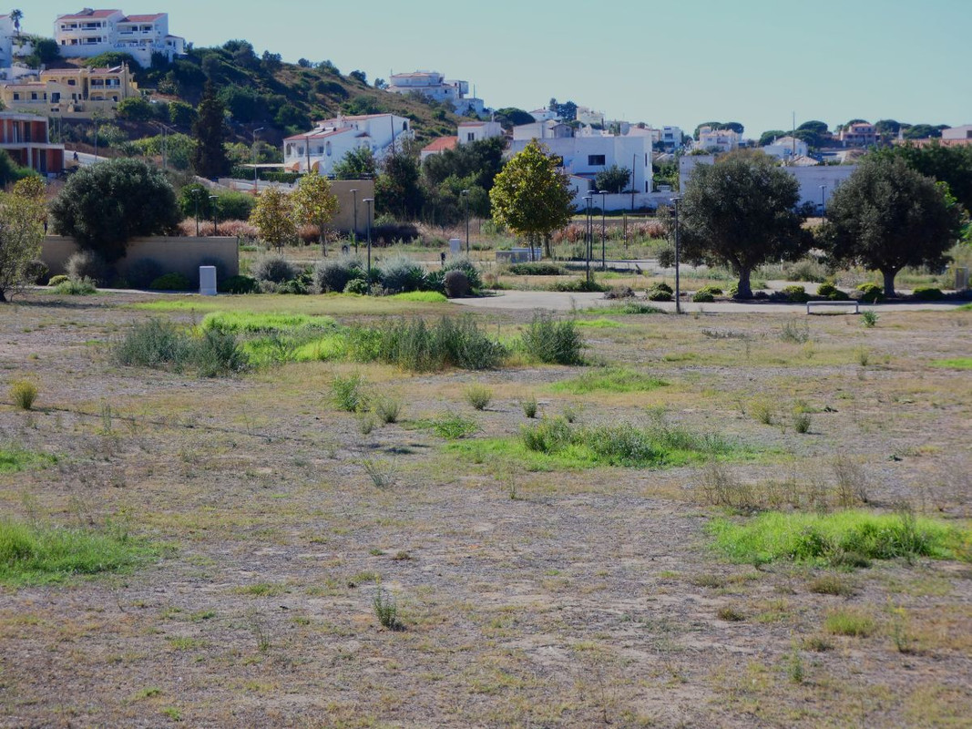 Little_park_Albufeira_marina_051025 (1)