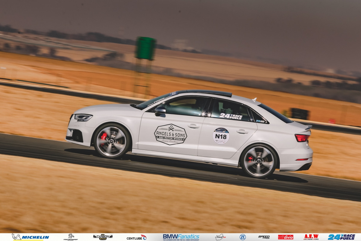 BMWFanatics RD19 Divio (130)