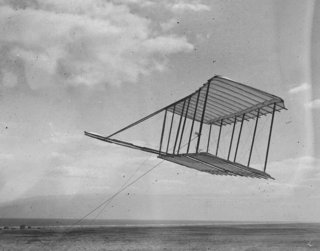 [Imagen: 1900-glider-kited.jpg]