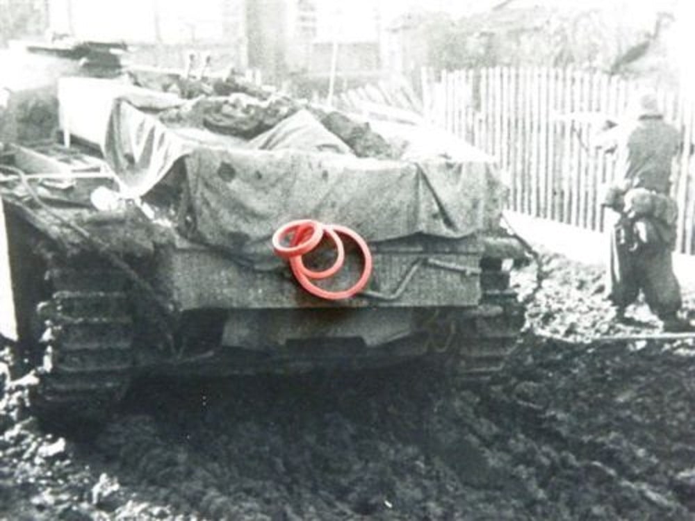 Sturmgeschütz mit Flankenschutz1