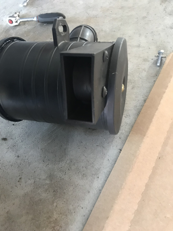 805DAFAE-58EE-4F2B-9ADB-70770F58AE0C