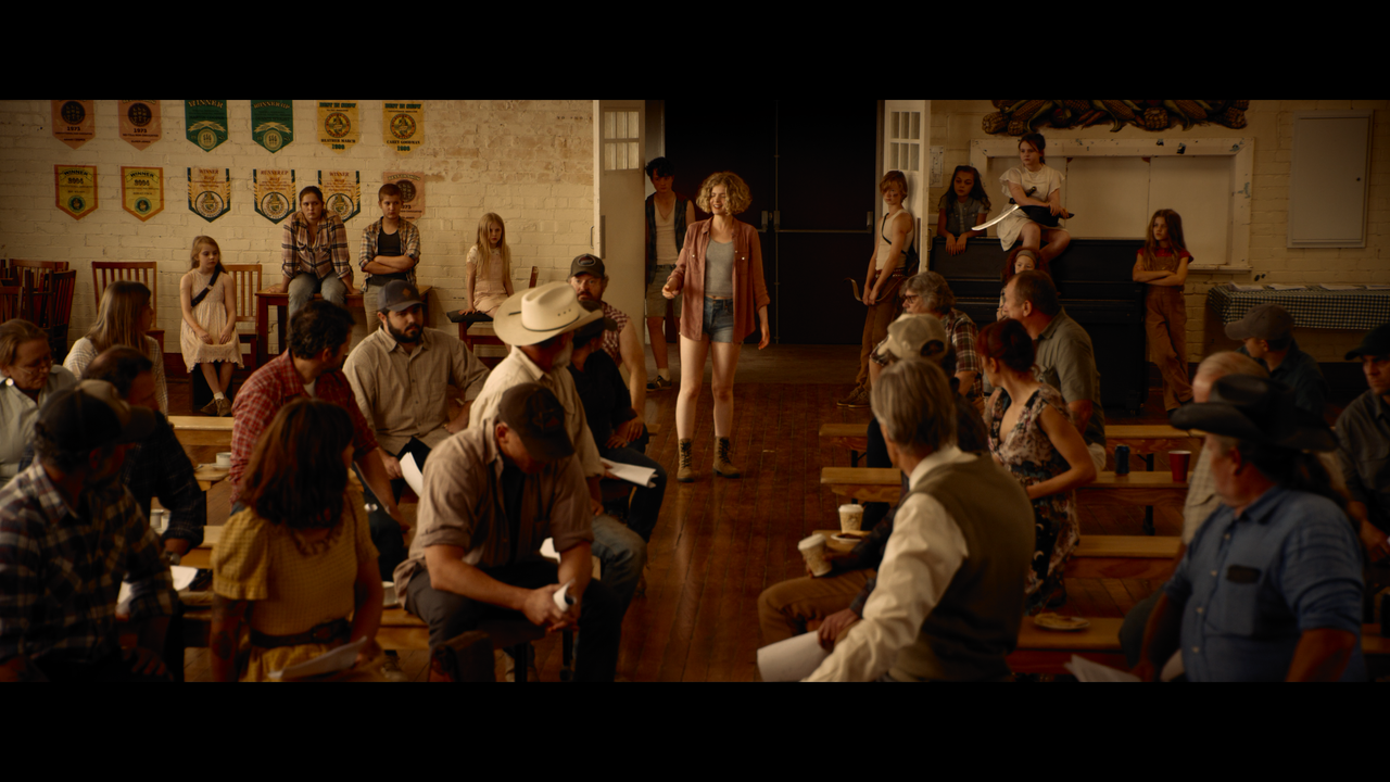 mpv-shot_Children.of.the.Corn.2020.2160p.UHD.BDREMUX.HDR.DV.HEVC-Нечипорук_00_23_25_0006