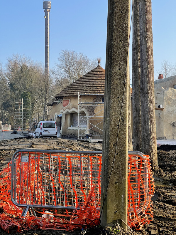 48D65A6D-E08F-4C02-96A0-FF109B2F0E87