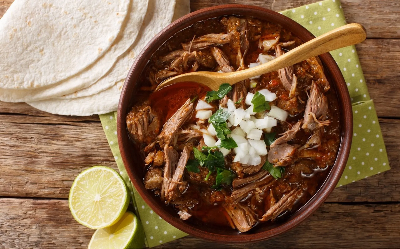 ¿Qué clase de carne es la birria?