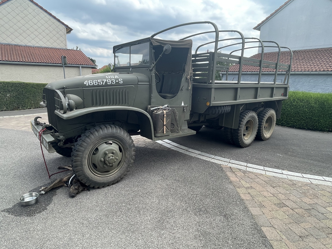 2E65E648-A2CB-4553-B1F1-9CDB2E70DB51