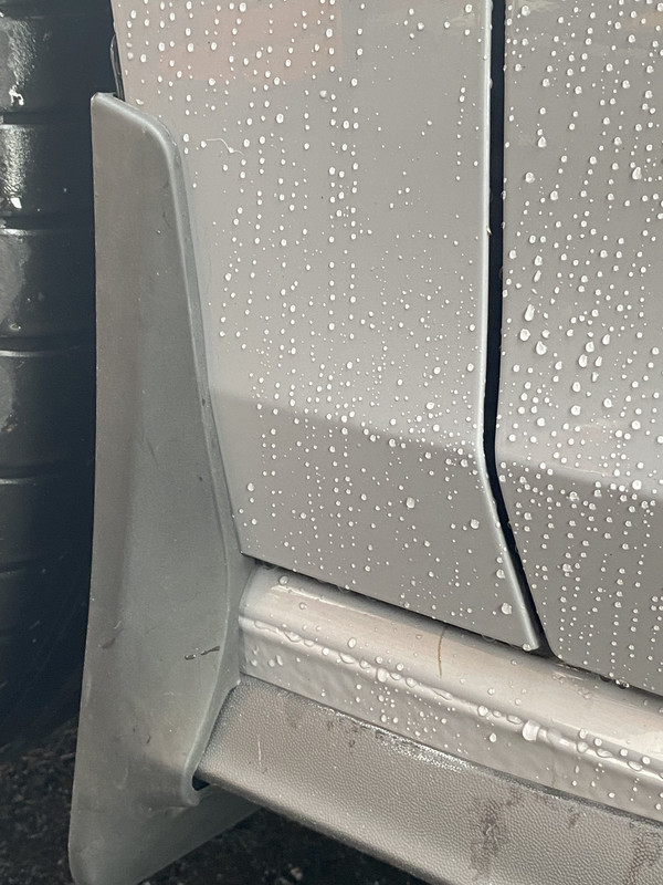 AEE67E34-7C04-4EE3-A065-B2368E884E7F