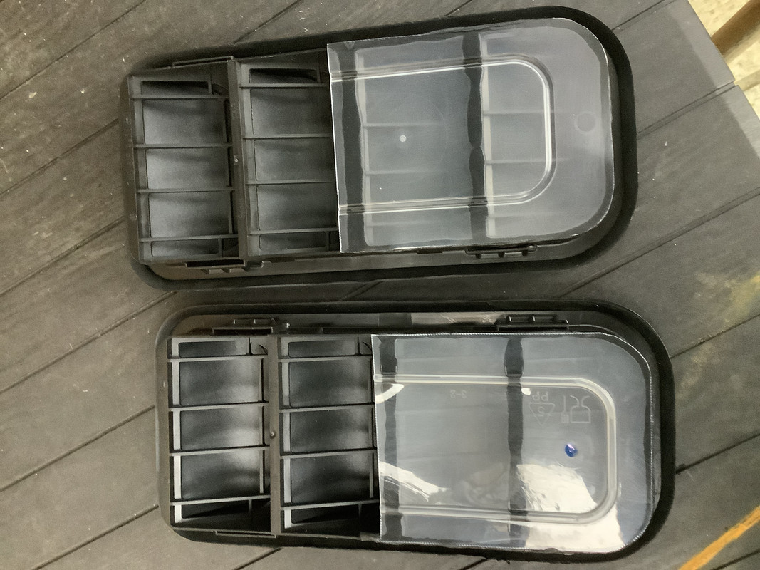 E61F9048-F39E-4B4B-A987-DBDF5E1AC5BA