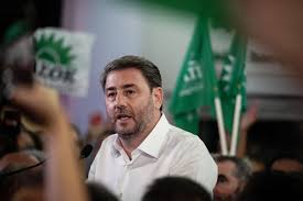 ΣΑΡΩΣΕ Ο ΑΝΔΡΟΥΛΑΚΗΣ ΚΑΙ ΣΤΟ Β. ΑΙΓΑΙΟ