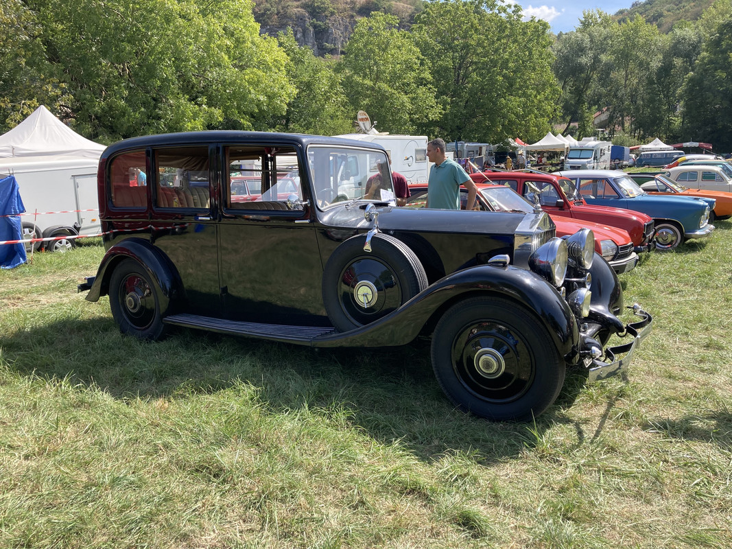 88E64684-0B34-4DB1-B132-CFCA0BD31DEA