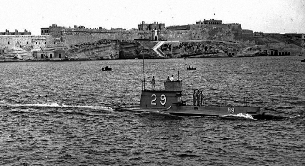 B.9 выходит с Мальты