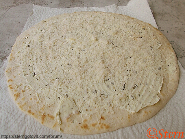 Тортилья с сыром в тостере