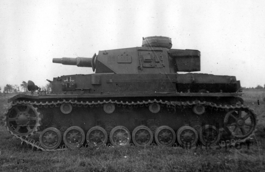 Pz-Kpfw-IV Ausf-F1 трофейный 3