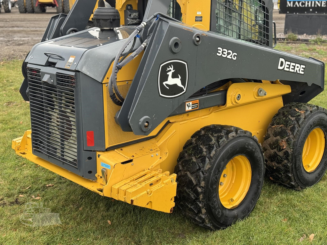 Vehicle thumbnail 11